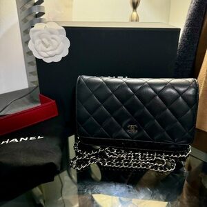 2️⃣0️⃣0️⃣0️⃣ Chanel wallet on chain (SOLD)